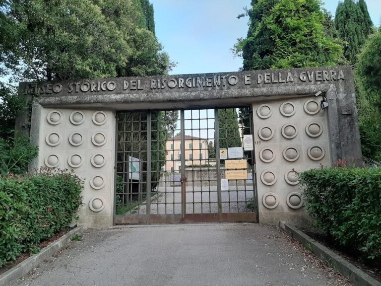 Maltempo: a Vicenza chiuso il parco di villa Guiccioli, alberi pericolanti
