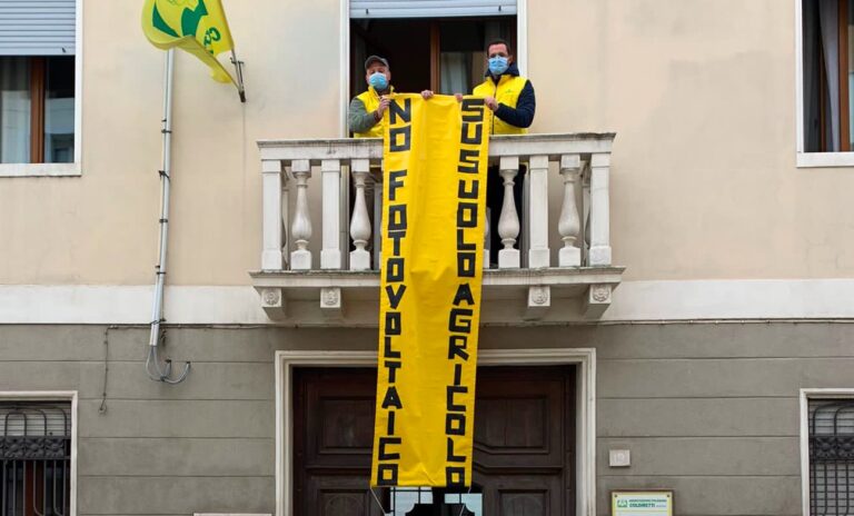 No fotovoltaico a terra – Coldiretti: “I cittadini debbono sapere”