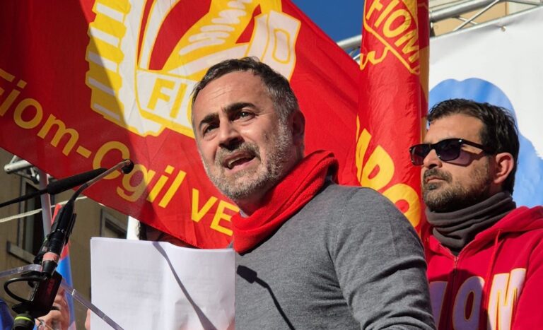 A Vicenza è primavera con De Palma (FIOM Cgil) all’assemblea unitaria dei metalmeccanici